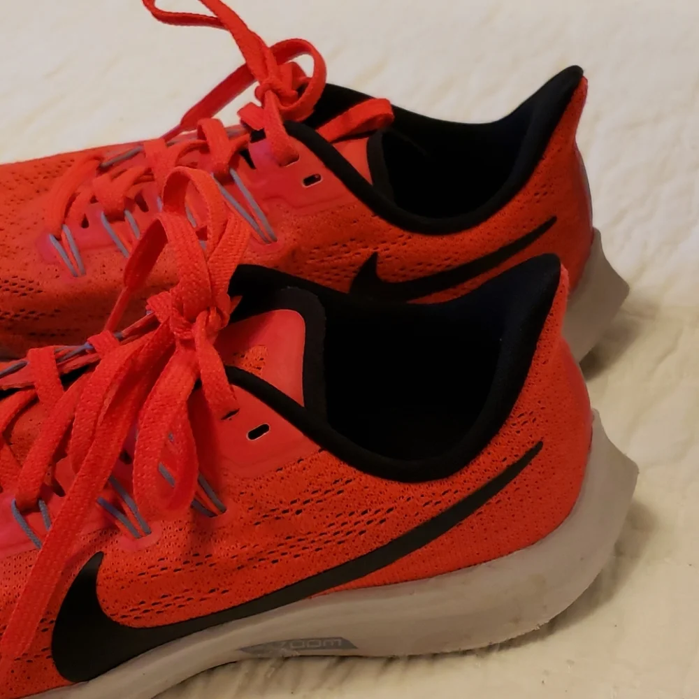 Nike Pegasus Athletic Shoe Youth Kids 5Y Orange Black Running Sneakers Bright